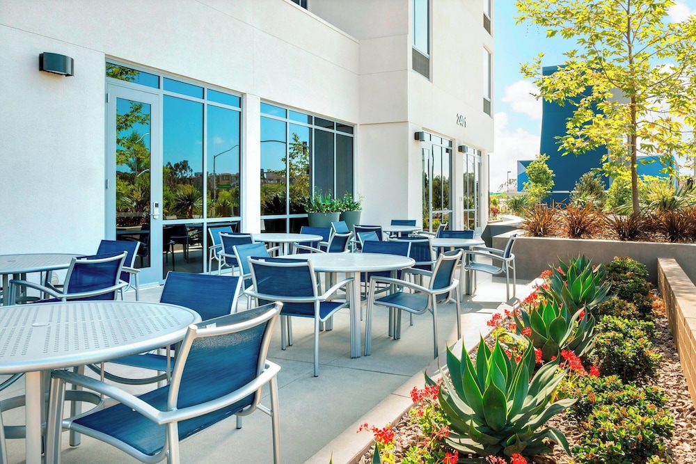 Springhill Suites San Diego Mission Valley - photo 25