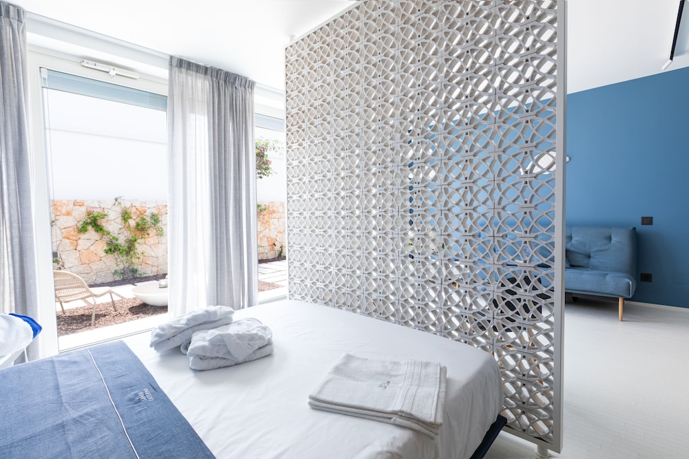 Santa Caterina Dimora sul mare — 4-Star Luxury Hotel in Polignano A Mare, Italy