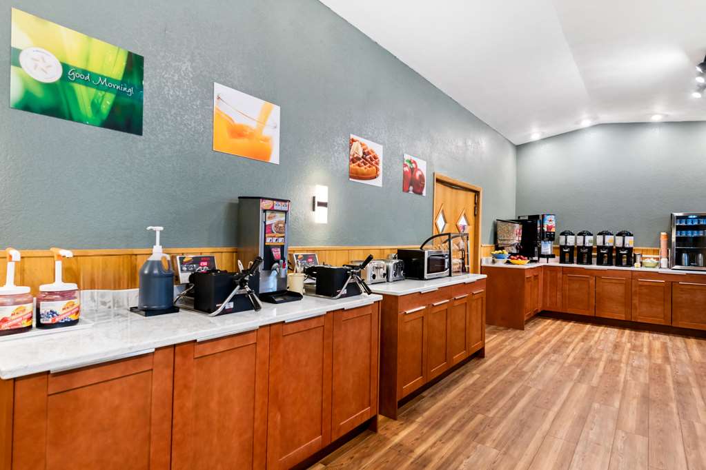 Quality Inn & Suites Munising - photo 31