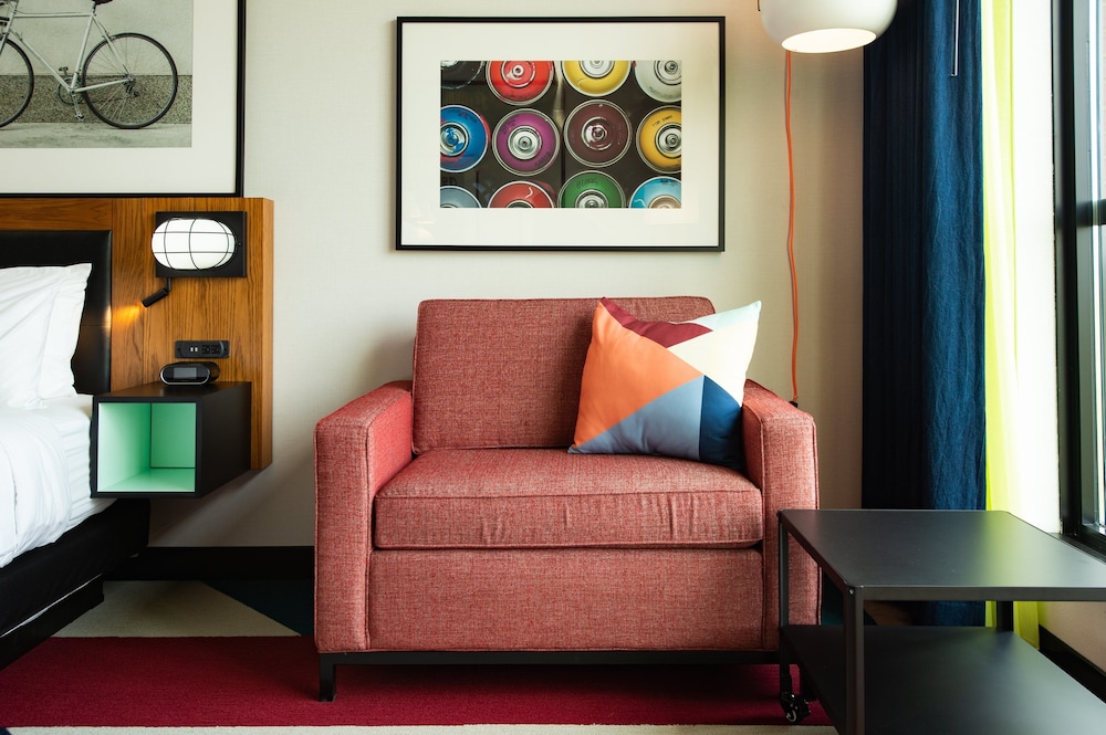 Hotel Indigo Madison Downtown by IHG - photo 18