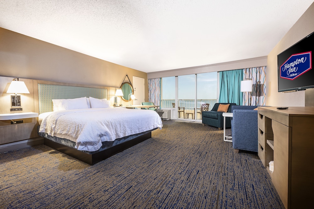 Hampton Inn Virginia Beach Oceanfront North - photo 6
