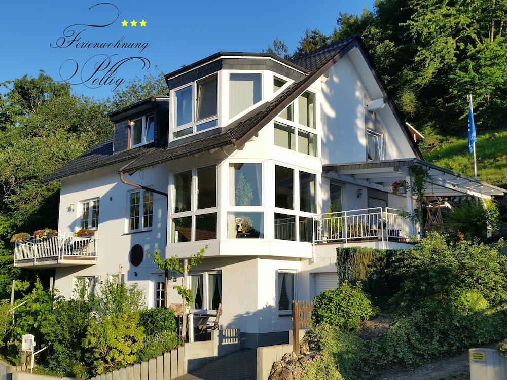 Ferienwohnung Pollig — 4-Star Luxury Hotel in Rheinbach, Germany