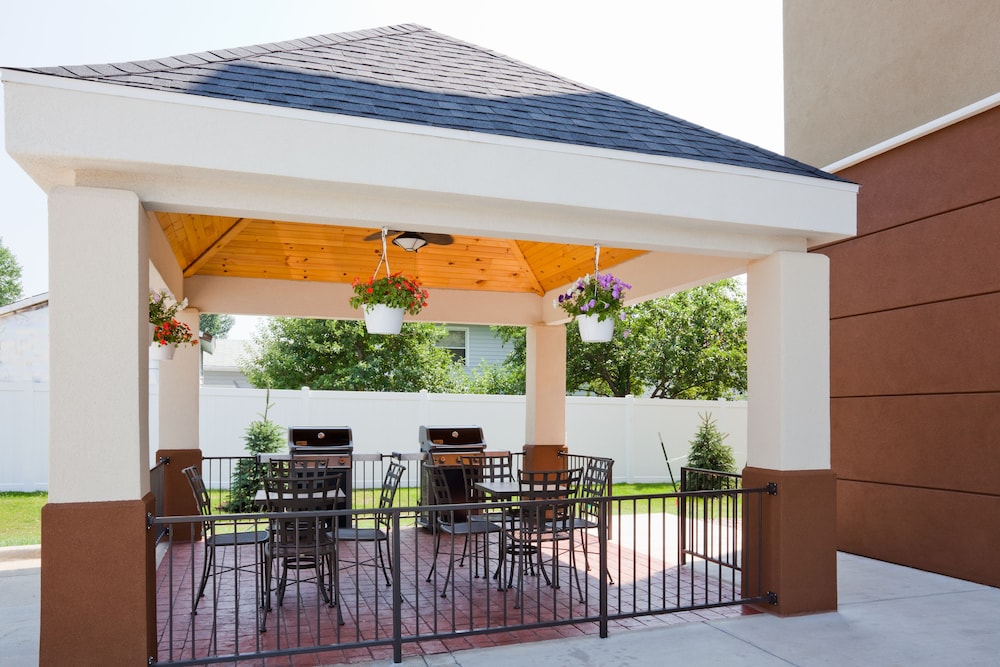 Candlewood Suites Longmont Boulder Area by IHG - photo 24