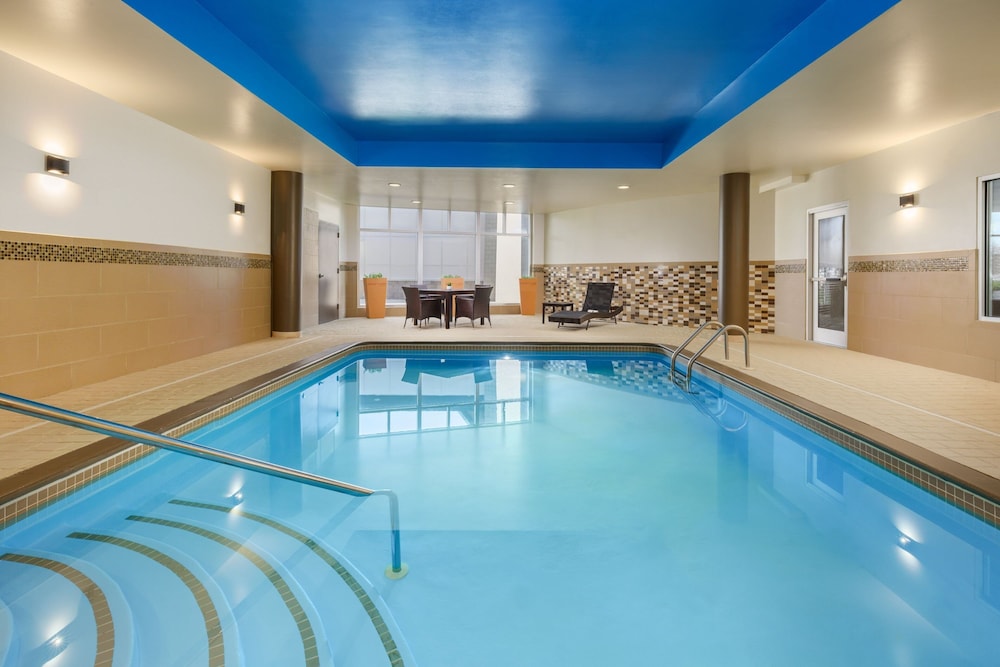 Courtyard by Marriott Keene Downtown - photo 2