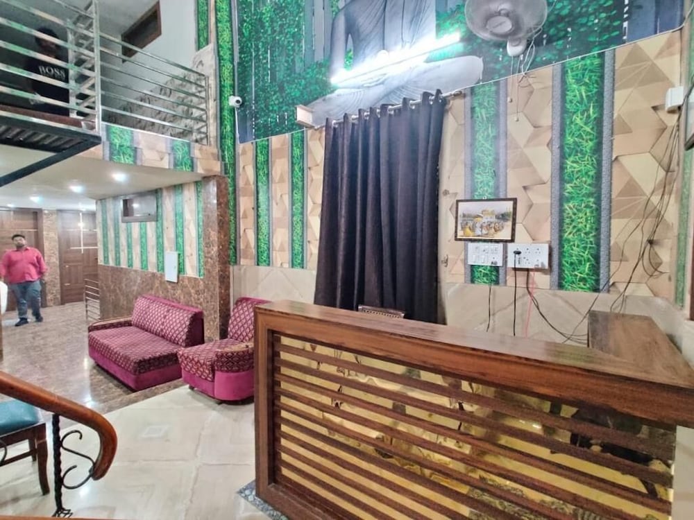 Tejas Homestay Just 2 Minutes From Golden Temple — 5-Star Luxury Hotel in Amritsar, India