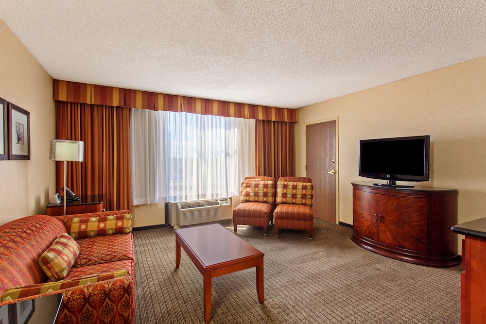 Holiday Inn Sacramento Downtown Arena by IHG - photo 18