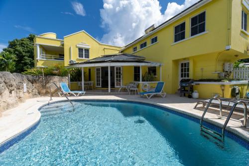 Vida Mejor Waterfall in Unknown City, Barbados