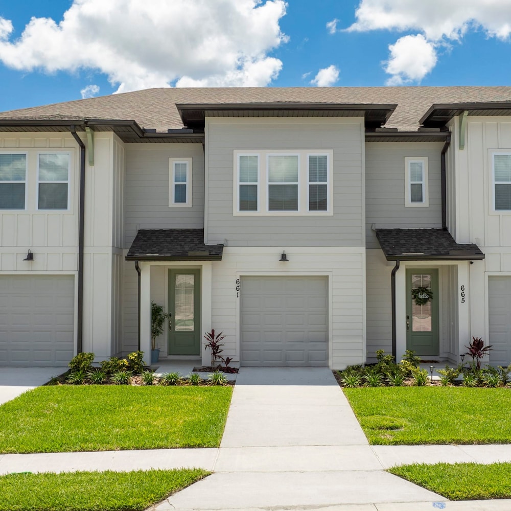 Gorgeous 3Bd Close to Disney at Festival Resort 661 - featured photo