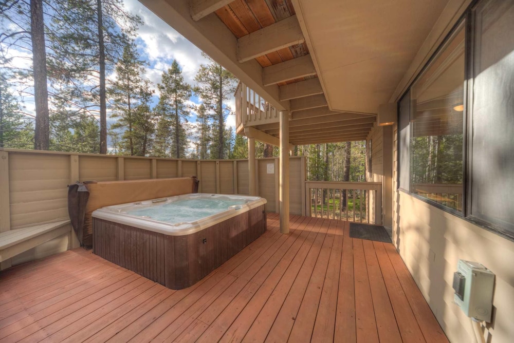 Vine Maple Lane 30 in Bend, United States