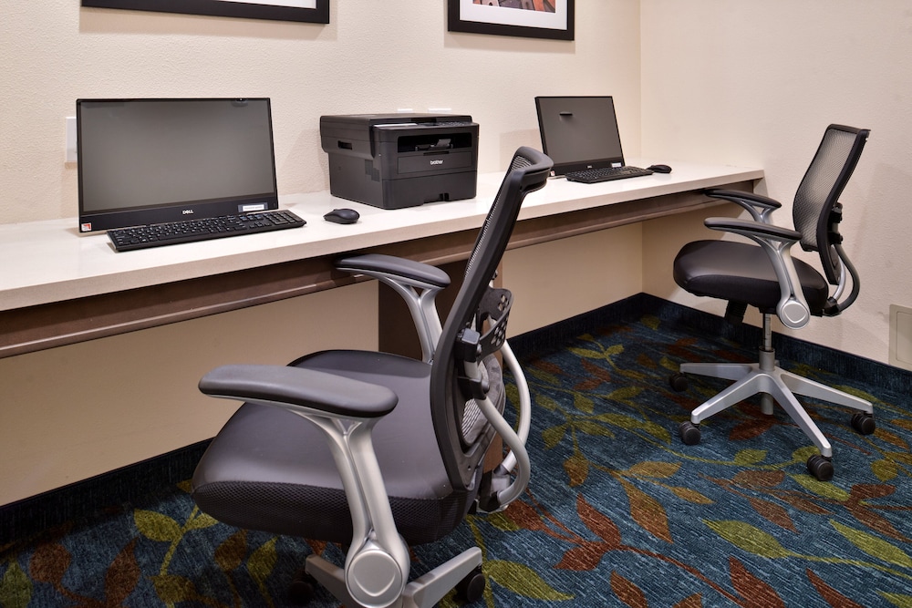 Candlewood Suites Lodi by IHG - photo 25