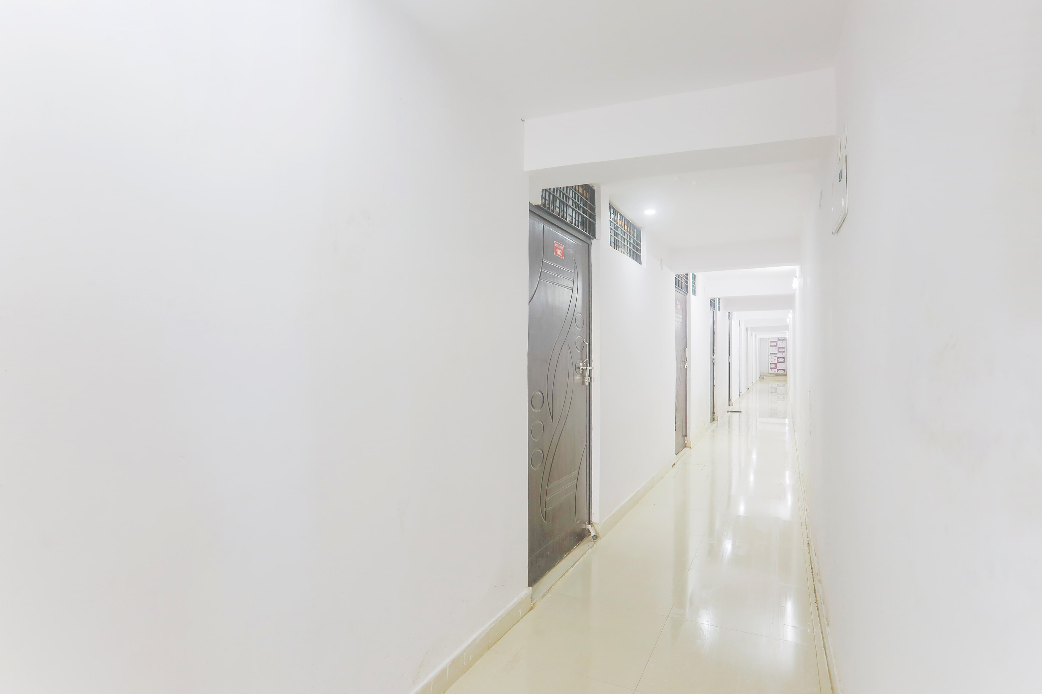 Hotel O Galaxy Inn — Allahabad — photo 2