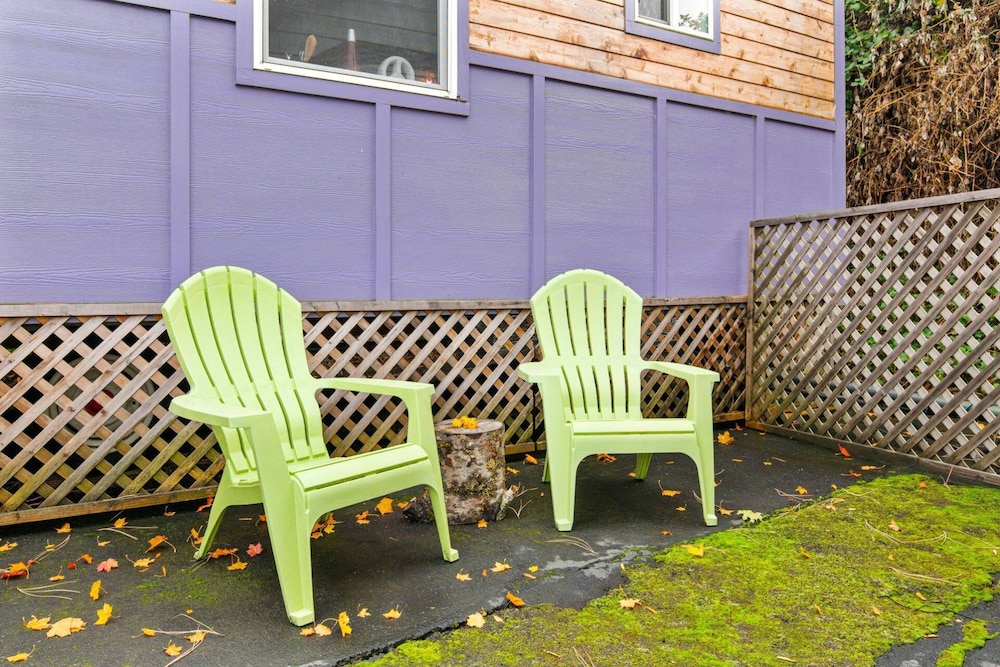 Tiny Digs Hotel of Tiny Houses - photo 145