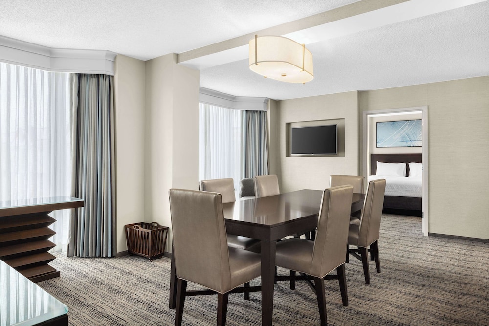 Hampton Inn & Suites Downers Grove Chicago - photo 18