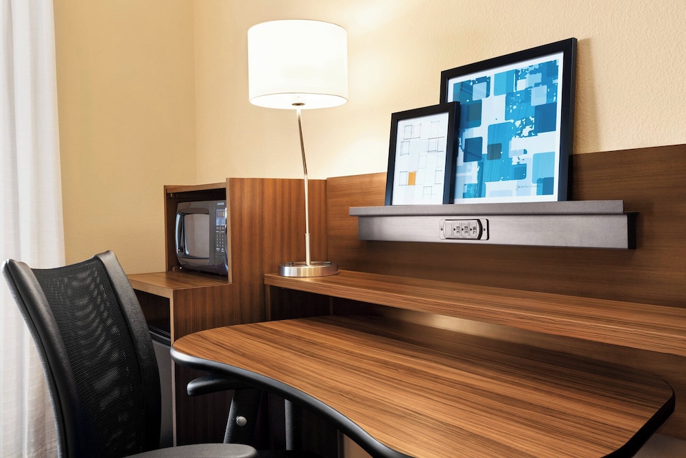 Fairfield Inn by Marriott Roseville - photo 11