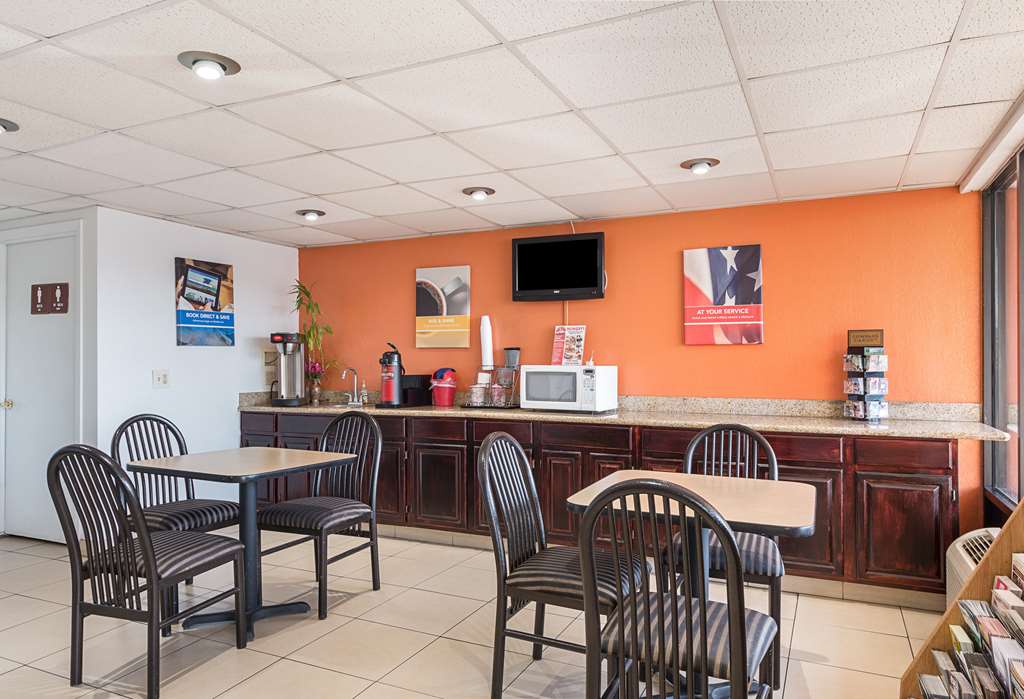 Motel 6 San Antonio TX I10 West - photo 37