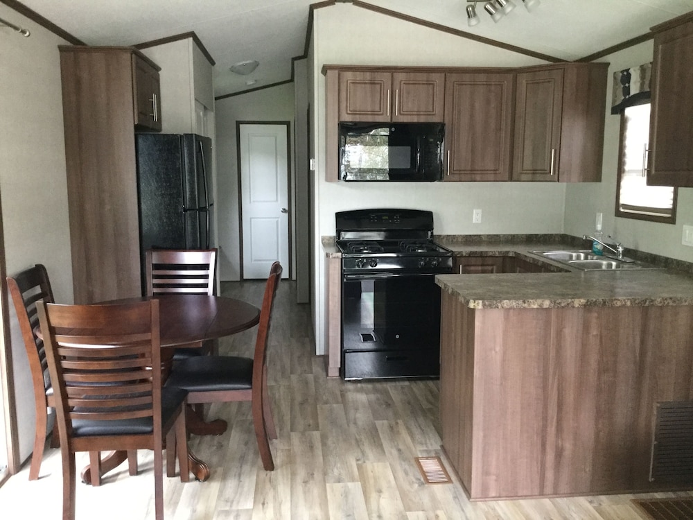 Hidden Valley RV Resort — hotel in Norfolk County