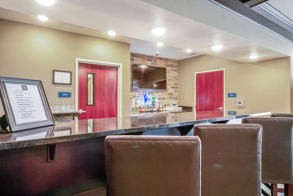 Cobblestone Inn & Suites Boise City - photo 52