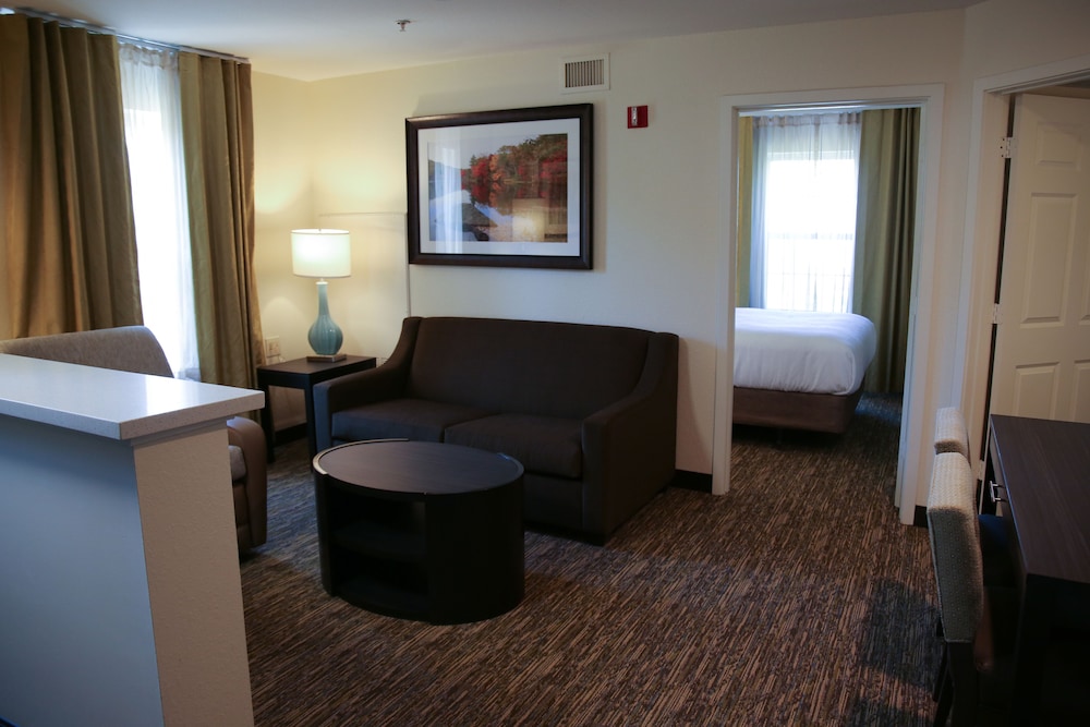 Candlewood Suites Portland Scarborough by IHG - photo 13