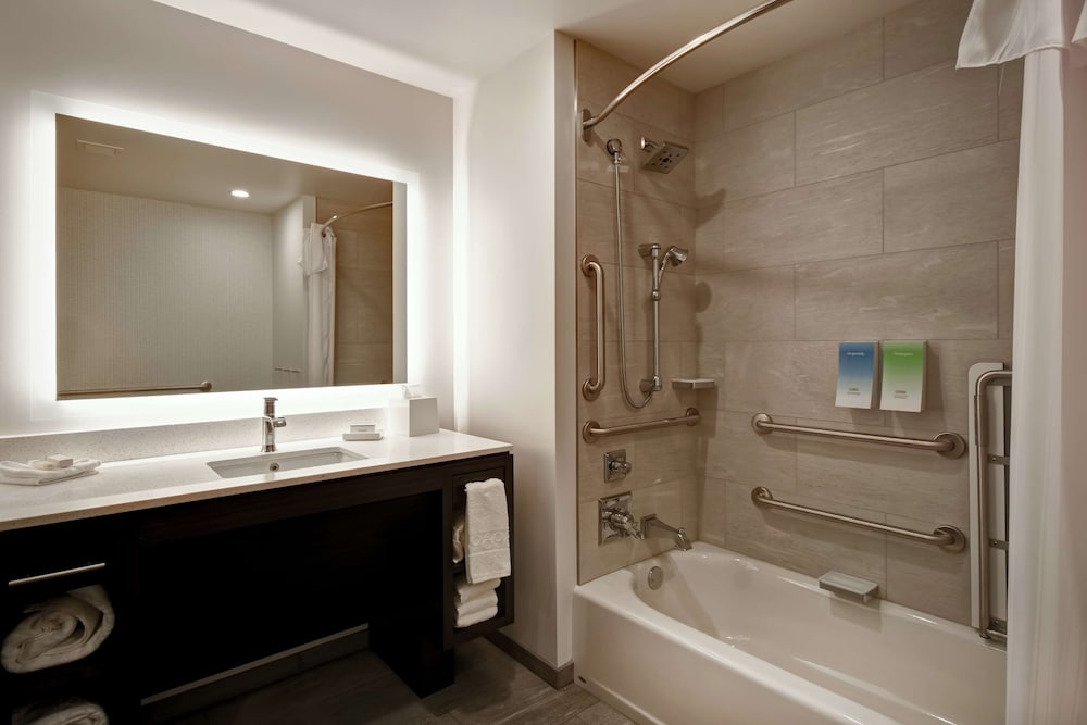 Home2 Suites by Hilton Los Angeles Montebello - photo 21