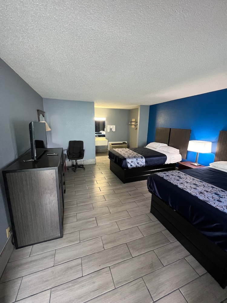 Executive Inn and Suites Jackson - carbon neutral hotel in Jackson