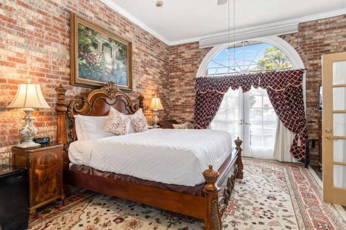 Old Brick Inn - photo 45