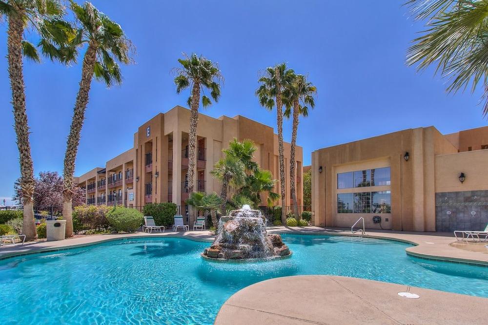 Emerald Suites Las Vegas - photo 6