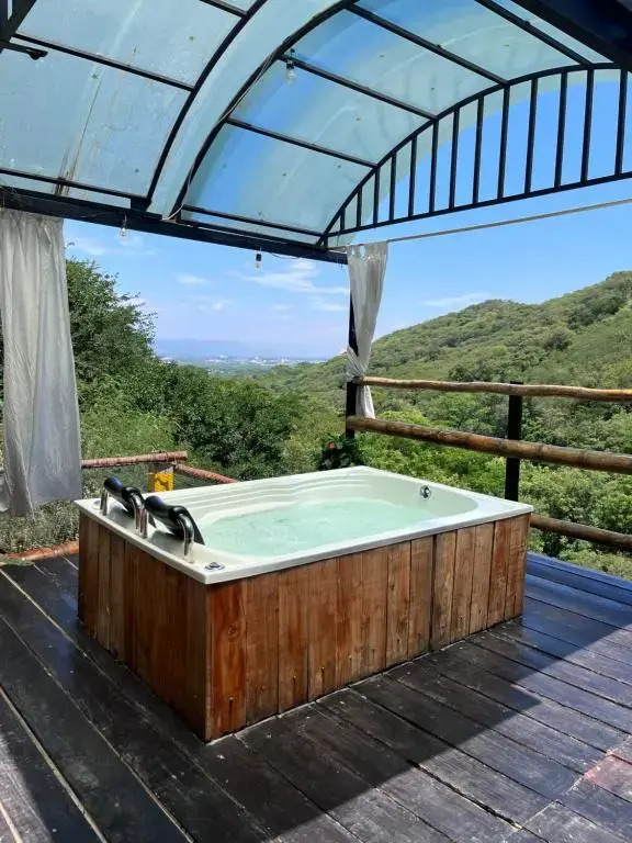 Glamping girardot finca la perla in Girardot City, Colombia