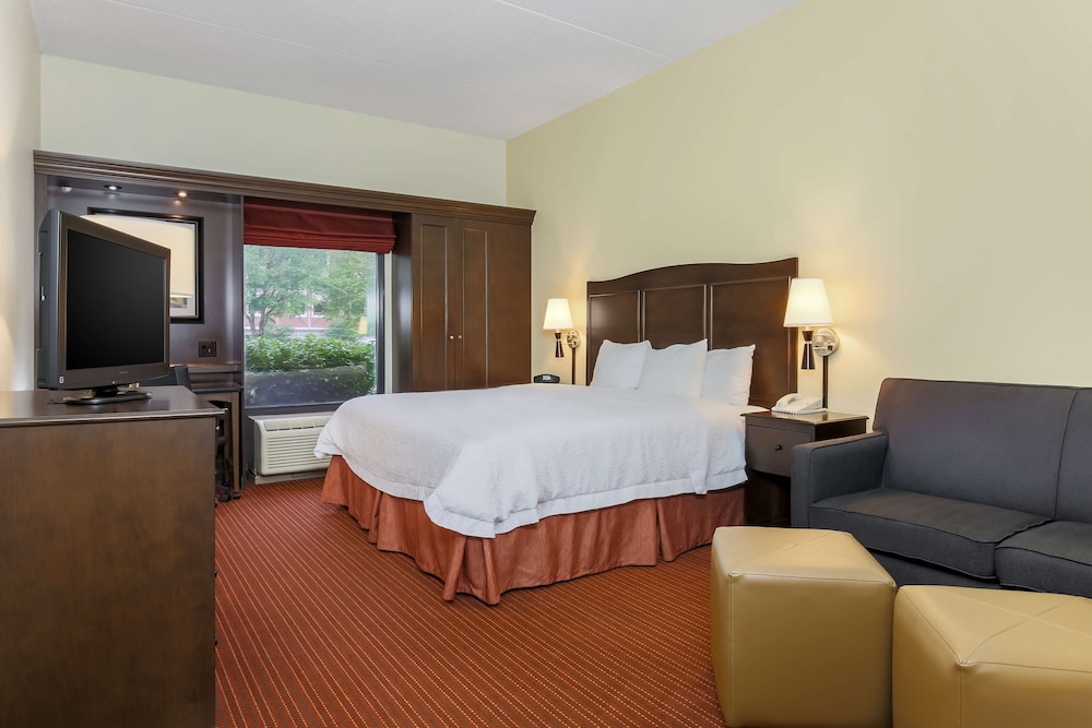 Hampton Inn Champaign Urbana - photo 28