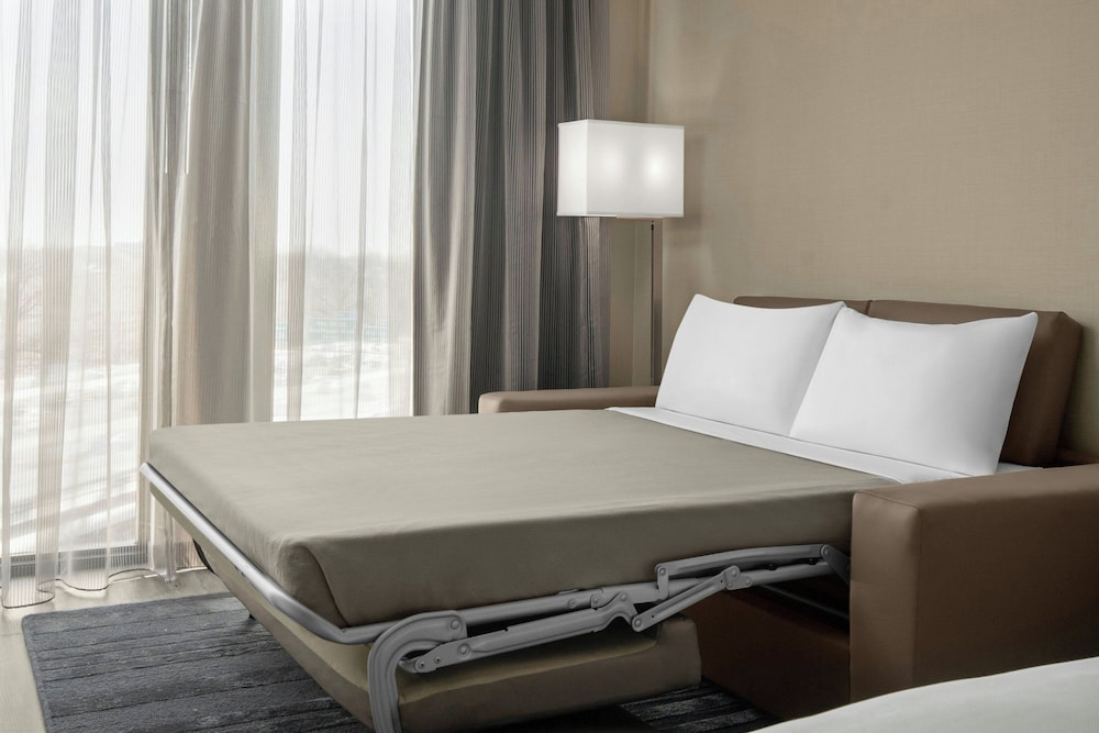 AC Hotel by Marriott Washington DC Capitol Hill Navy Yard - photo 13