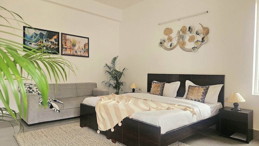 Lux Studio Epic Stay — Gurgaon — photo 4