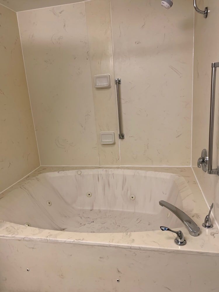 Hampton Inn Spartanburg North I 85 - photo 16