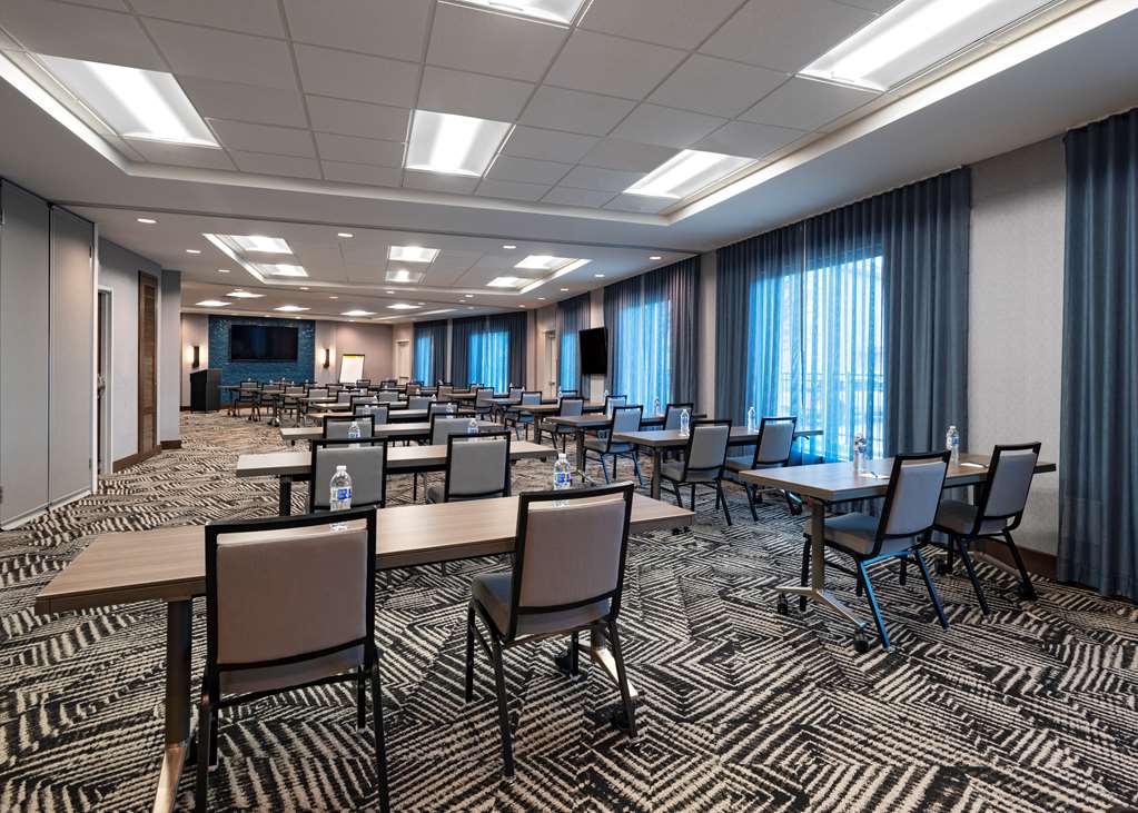 Hyatt Place Austin Lake Travis Four Points - photo 13