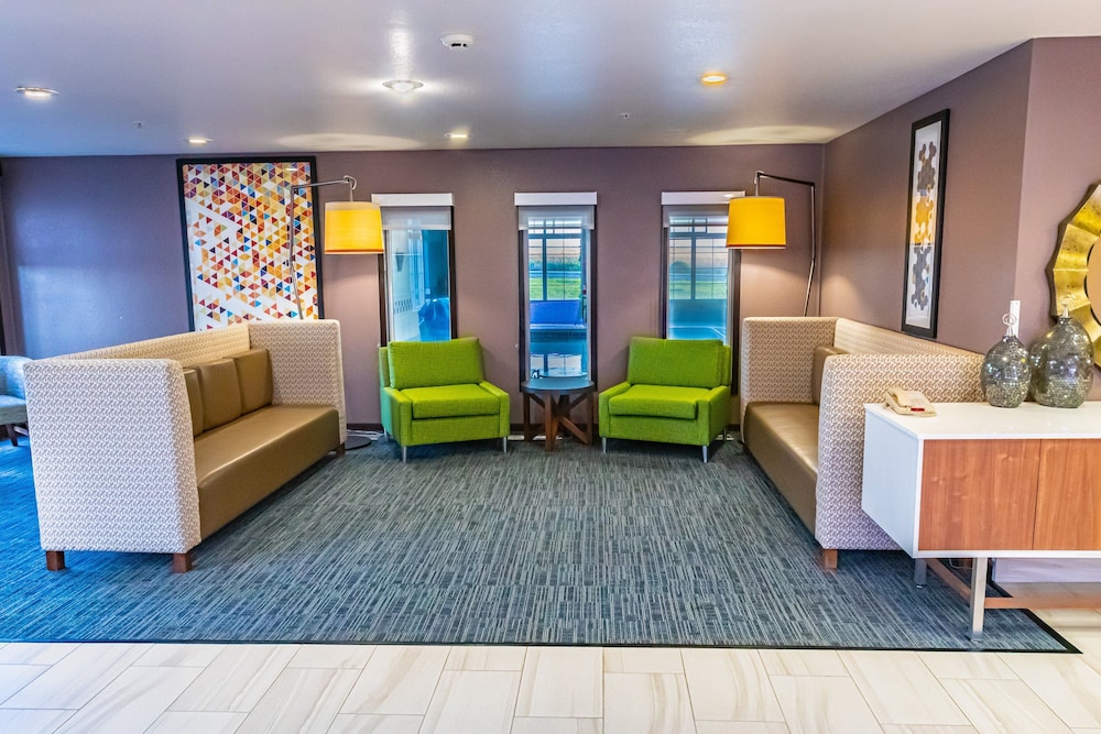 Holiday Inn Express Pendleton by IHG - photo 36