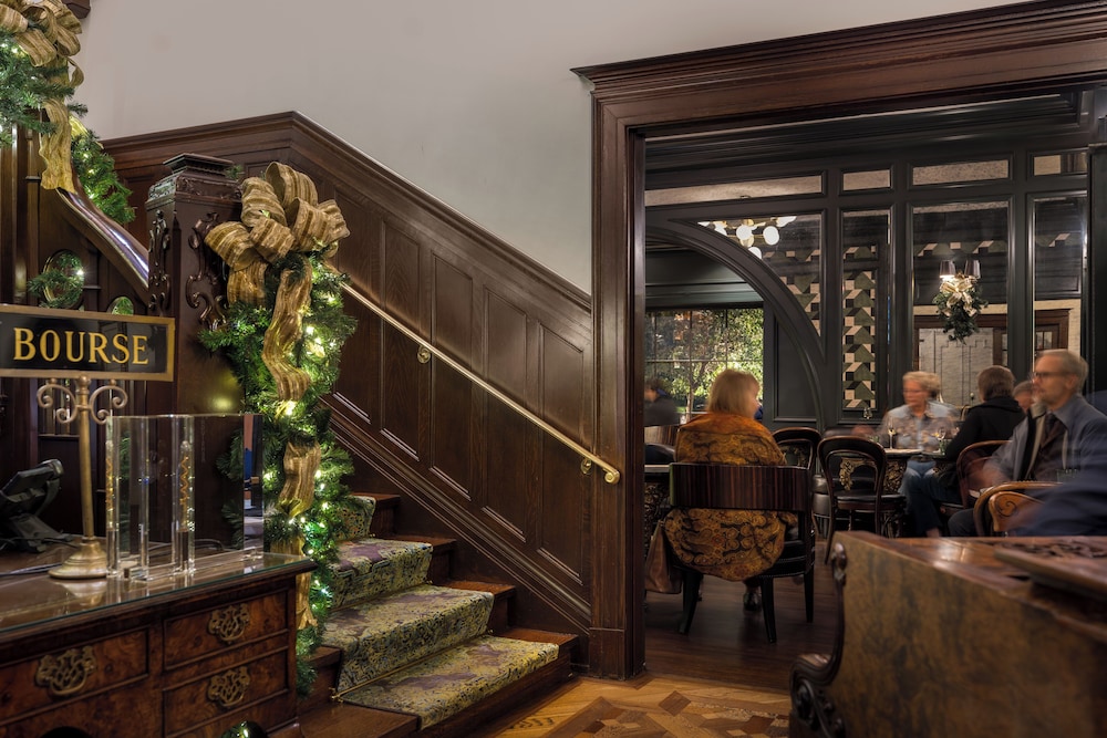 La Colombe d'Or Hotel - photo 6