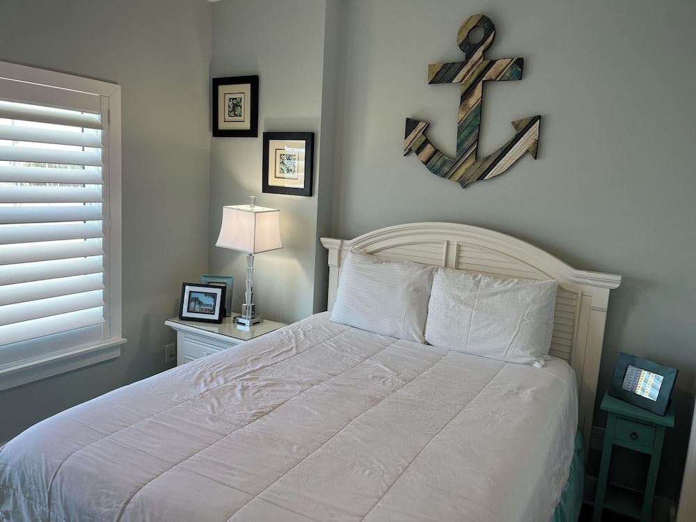 The Vue by Panhandle Getways — 4-Star Luxury Hotel in Port Saint Joe, United States