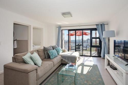 Luxury Beachfront Apartment in Big Bay 2 bedroom