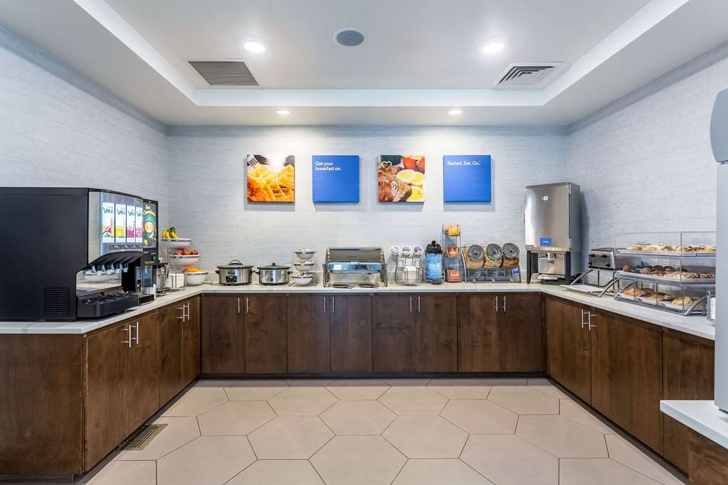 Comfort Inn & Suites Salt Lake City Airport - photo 80