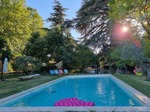 1560 Domaine Des Cinq Jardins A Magical And Authentic Mansion — Fuveau