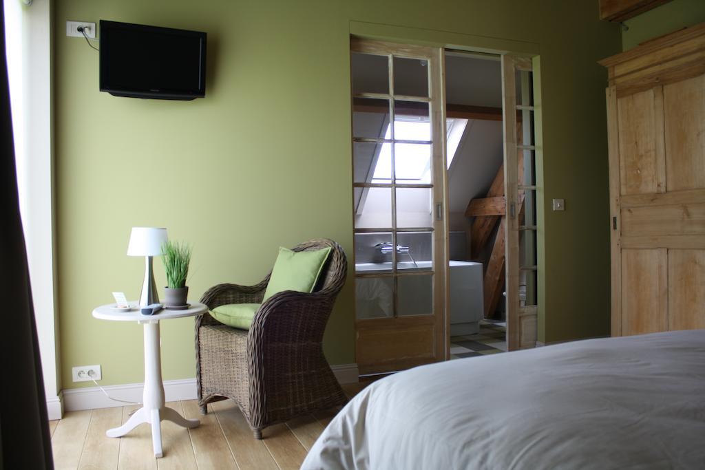 B&B Buytenshuys — 4-Star Luxury Hotel in Hooglede, Belgium