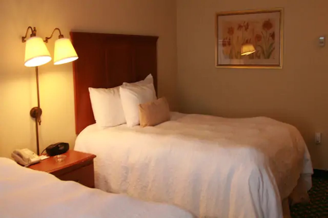 Hampton Inn Omaha West Lakeside - photo 10