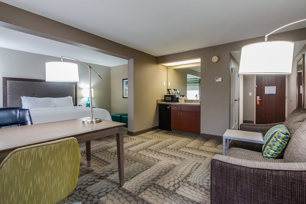 Hampton Inn Dickson - photo 11