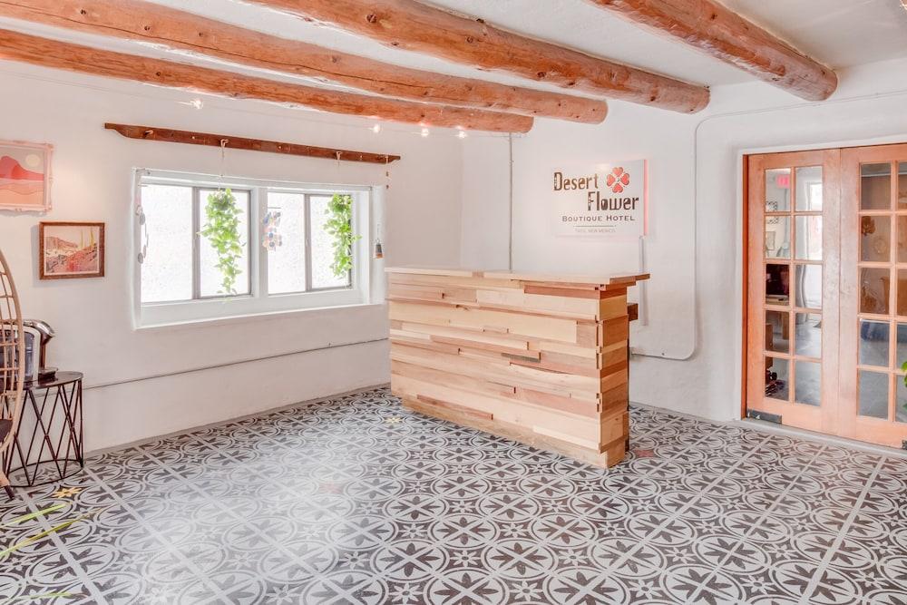 Desert Flower Boutique Hotel - photo 2