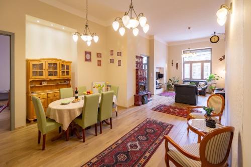 Jewel In Buda Apartment — 4-Star Luxury Hotel in Budapest, Hungary