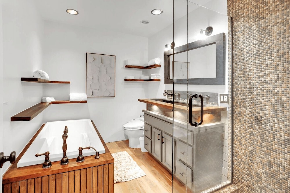 Dos Palos by Avantstay Mod Hollywood Sanctuary - photo 12