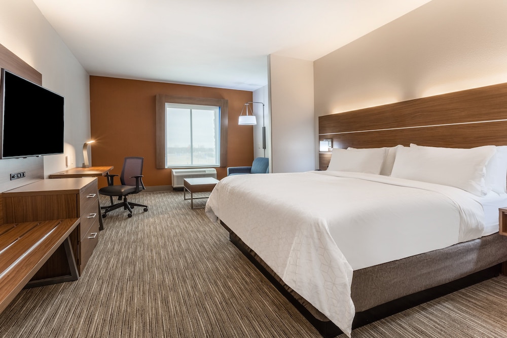 Holiday Inn Express & Suites Kearney by IHG - photo 5