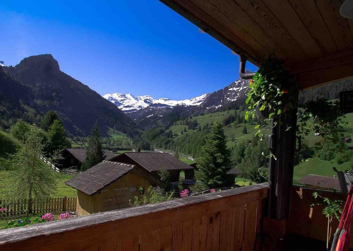 Bijoux Mit Blick Auf Bluemlisalp - last minute hotel in Unknown City