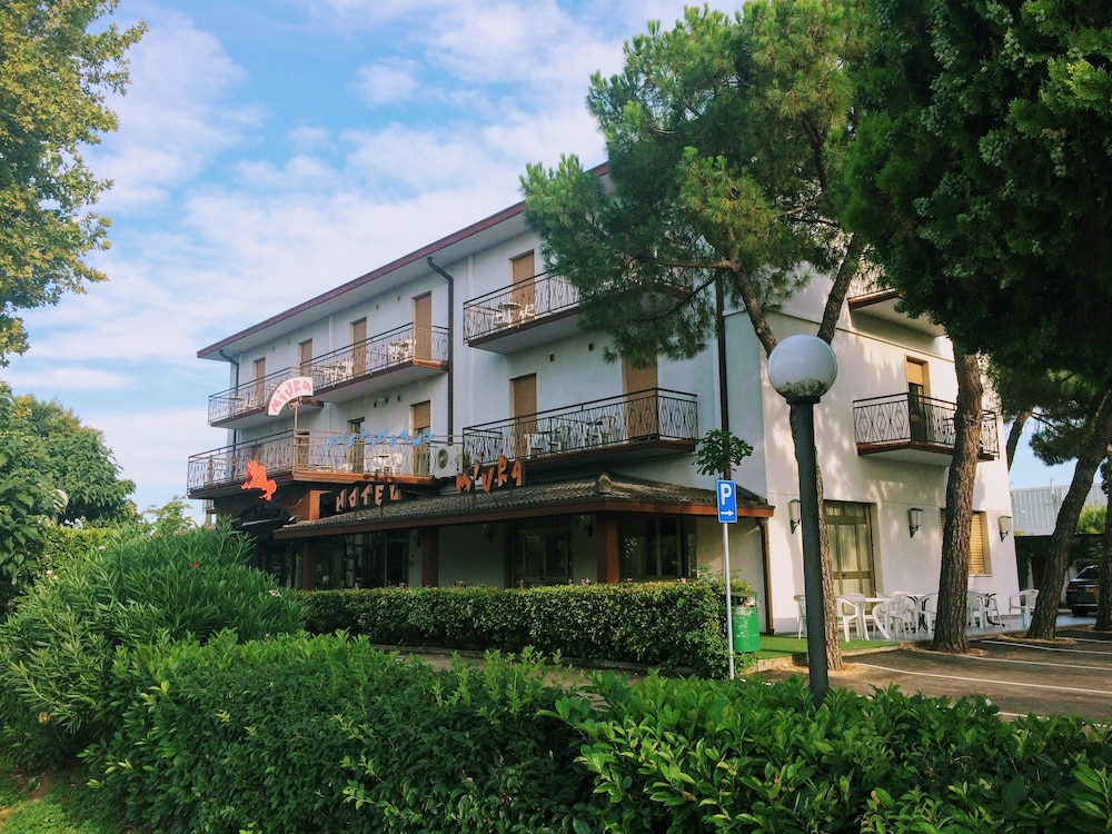 Hotel Miura in Castelnuovo Del Garda, Italy