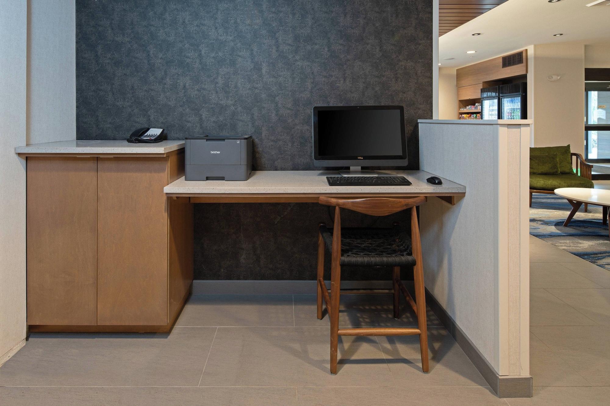 Fairfield by Marriott Inn & Suites Seattle Sea Tac Airport - photo 13