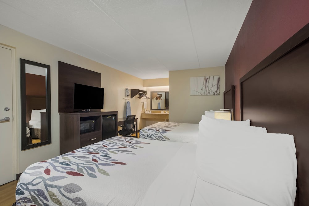 Red Roof Inn Atlanta South Morrow - photo 14