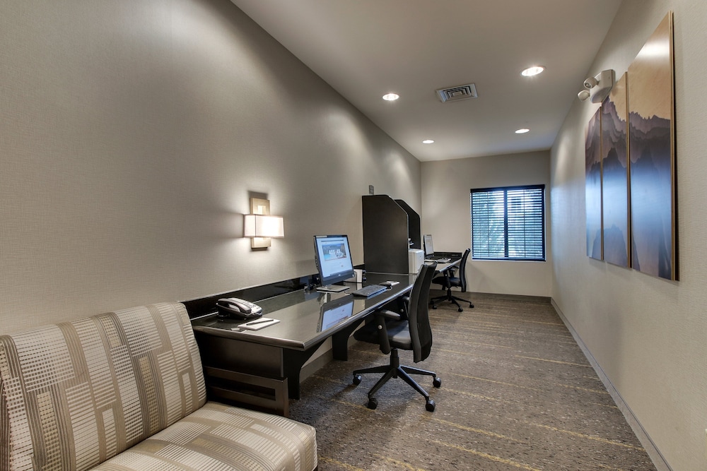 Staybridge Suites Missoula by IHG - photo 48